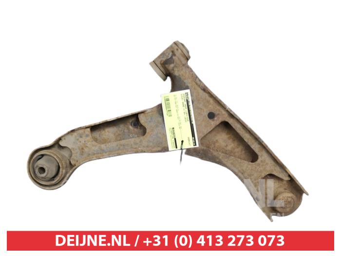Suzuki Grand Vitara Draagarm onder links-voor O417734