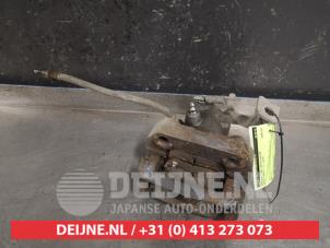 Toyota Verso-S Bremszange rechts hinten O417936 foto 2