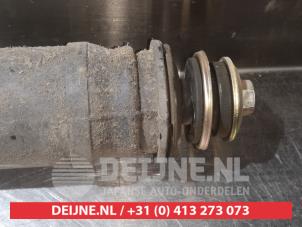 Toyota Avensis Verso Stoßdämpfer links hinten O378918 foto 2