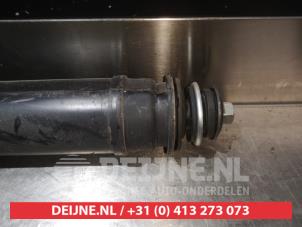 Toyota Auris Rear shock absorber, right O379894 photo 2