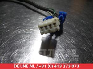 Mazda 626 Achterlicht links O297407 foto 3
