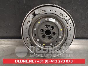 Gebruikte Vliegwiel Nissan Qashqai (J11) 1.3 DIG-T 160 16V Prijs € 250,00 Margeregeling aangeboden door V.Deijne Jap.Auto-onderdelen BV