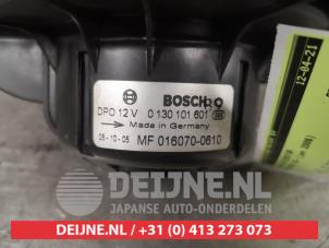 Toyota Avensis Kachel Ventilatiemotor O418326 foto 3