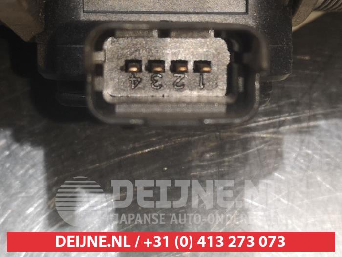 Luchthoeveelheidsmeter van een Mitsubishi Outlander (CW) 2.2 DI-D 16V 4x4 2008