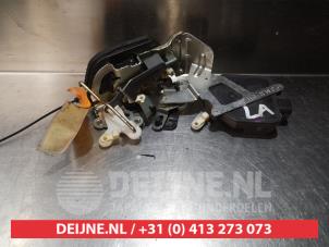 Hyundai Tucson Deurslot Mechaniek 4Deurs links-achter O280048 foto 2