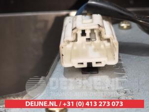 Nissan 350 Z Scheibenwischermotor hinten O301092 foto 3