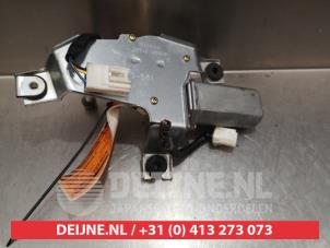 Nissan 350 Z Ruitenwissermotor achter O301094 foto 2