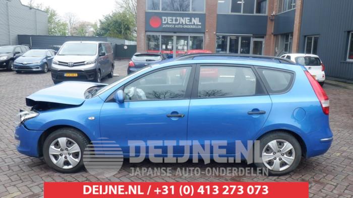 Hyundai I30 Portier 4Deurs links-achter O419510