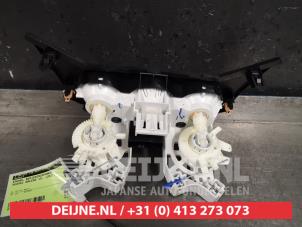 Suzuki Baleno Heater control panel O419902 photo 2