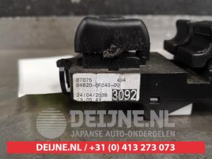 Toyota Corolla Verso Kombischalter Fenster O419936 foto 3
