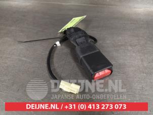 Suzuki Baleno Rear seatbelt buckle, left O420143 photo 2