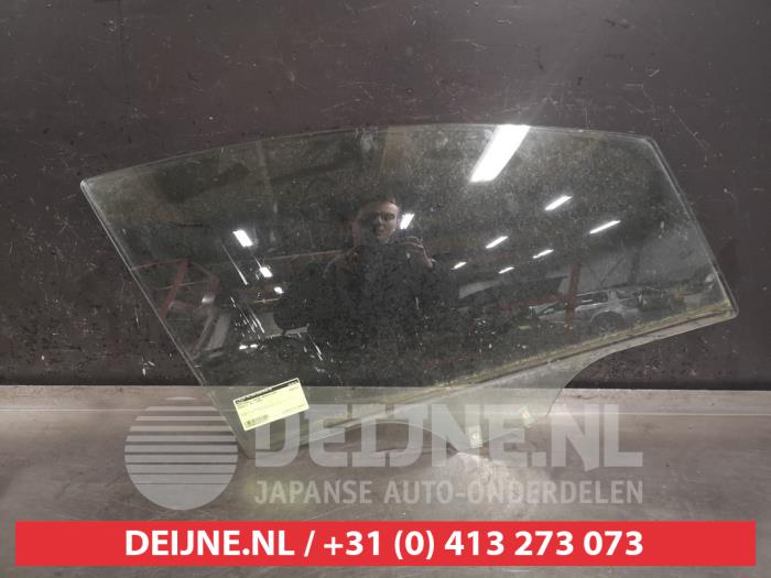 Mazda 5 Portierruit 4Deurs rechts-voor O420179
