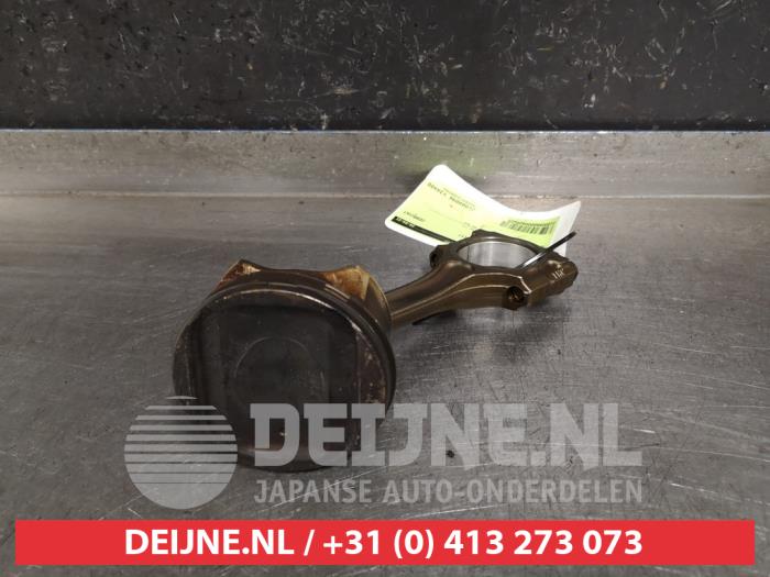 Nissan Micra Piston O420227