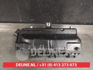 Suzuki Baleno Air box O420323 photo 2