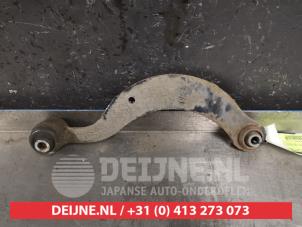 Toyota Auris Draagarm links-achter O420956 foto 2