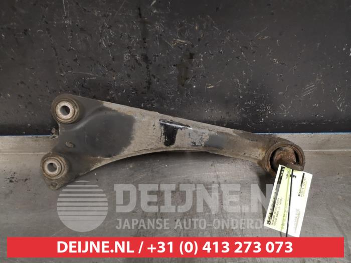 Toyota Auris Draagarm rechts-achter O420959