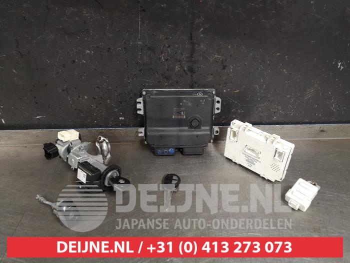 Suzuki SX-4 Kontaktslot+Sleutel O421267