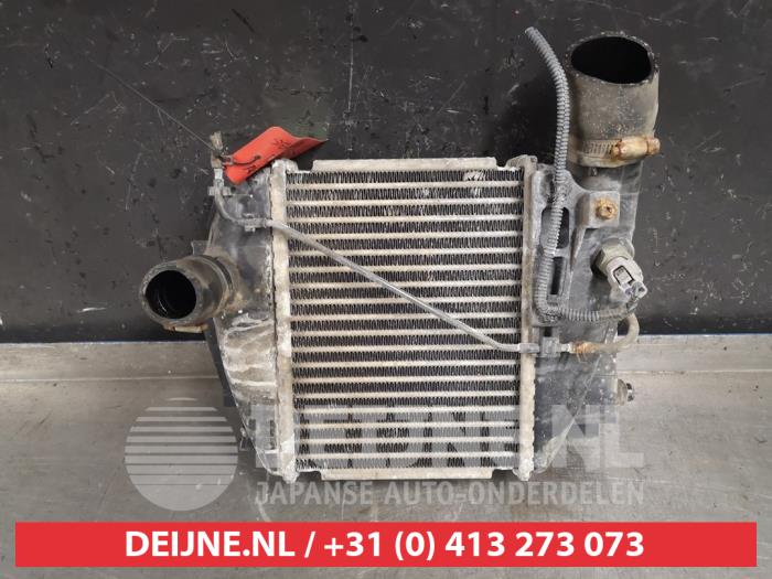 Gebruikte Intercooler Toyota iQ 1.4 D-4D-F Prijs € 60,00 Margeregeling aangeboden door V.Deijne Jap.Auto-onderdelen BV