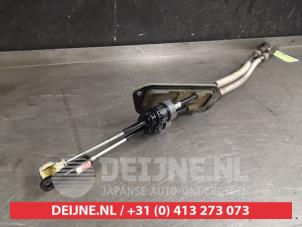 Toyota IQ Gearbox shift cable O421473 photo 2