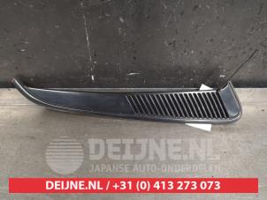 Toyota Starlet Leiste hinterer Kot-/Seitenflügel O421528 foto 2
