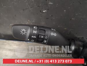 Hyundai I20 Kombischalter Lenksäule O421680 foto 2