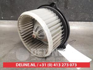 Toyota Corolla Verso Kachel Ventilatiemotor O421783 foto 2