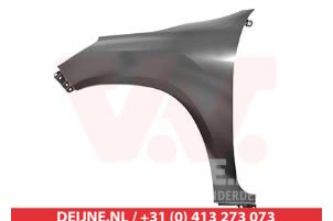 Nieuwe Spatbord links-voor Toyota Hilux Prijs € 90,75 Inclusief btw aangeboden door V.Deijne Jap.Auto-onderdelen BV