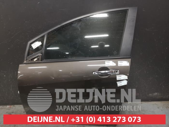 Mazda 5 Driehoeks Ruit links-voor O422014