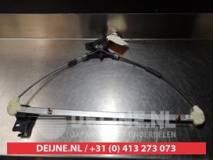 Mazda 3 Ruitmechaniek 4Deurs links-achter O290294 foto 2