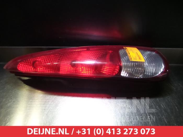 Daewoo Tacuma Rücklicht rechts O299622