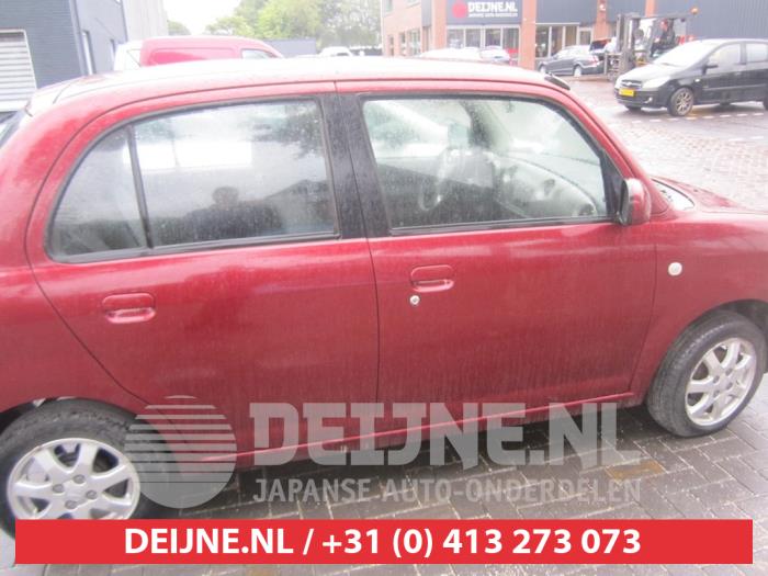 Daihatsu Trevis Portier 4Deurs rechts-voor O422450