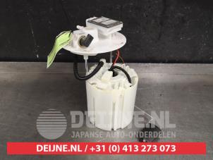 Gebruikte Tank element Pomp Hyundai i30 (PDEB5/PDEBB/PDEBD/PDEBE) 1.0 T-GDI 12V Prijs € 125,00 Margeregeling aangeboden door V.Deijne Jap.Auto-onderdelen BV