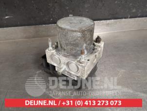 Toyota Corolla Verso ABS Pumpe O422610 foto 2