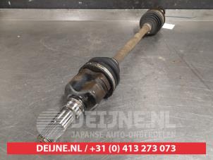 Toyota IQ Front drive shaft, left O422645 photo 3