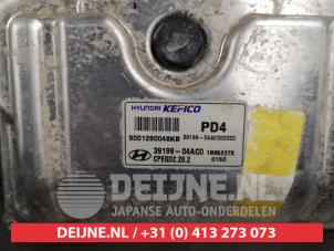 Hyundai I30 Engine management computer O422789 photo 2