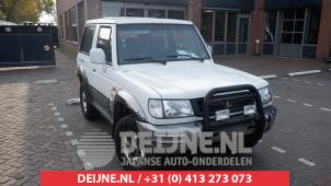 Hyundai Galloper Scherm rechts-voor O422910 foto 2