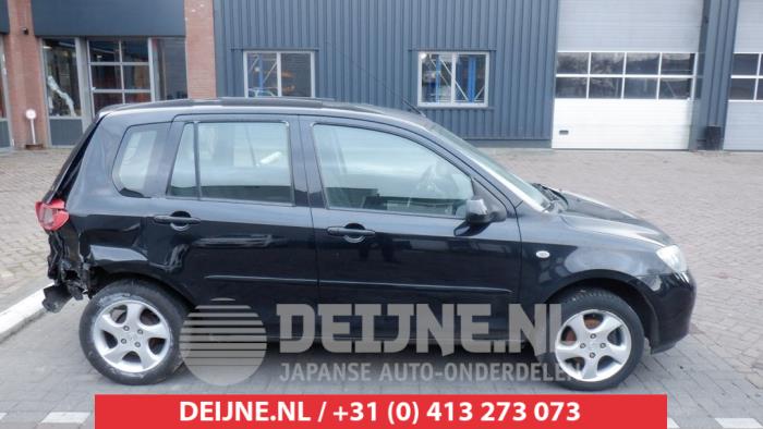 Mazda 2 Extra Ruit 4Deurs rechts-achter O423025