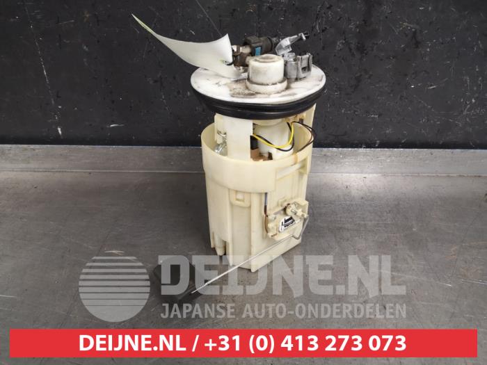 Gebruikte Tank element Pomp Kia Picanto (BA) 1.0 12V Prijs € 25,00 Margeregeling aangeboden door V.Deijne Jap.Auto-onderdelen BV