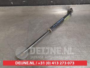 Mitsubishi ASX Gasdemper rechts-achter O423444 foto 2