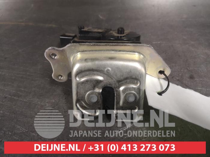 Suzuki Swift Schließmechanik Heckklappe O423514