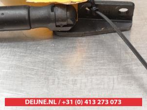 Mitsubishi Colt Gasdämpfer links hinten O294141 foto 3