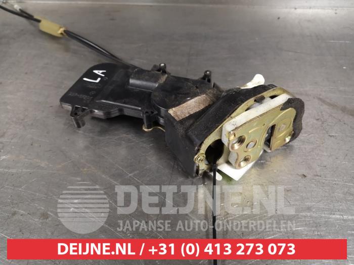 Mazda 2 Deurslot Mechaniek 4Deurs links-achter O423650