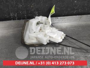 Subaru Impreza Türschlossmechanik 4-türig links hinten O423800 foto 2