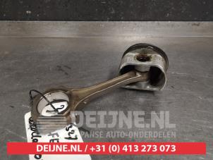 Toyota Corolla Piston O423944 photo 2