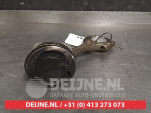 Gebruikte Zuiger Toyota Corolla (E12) 1.6 16V VVT-i Prijs € 50,00 Margeregeling aangeboden door V.Deijne Jap.Auto-onderdelen BV