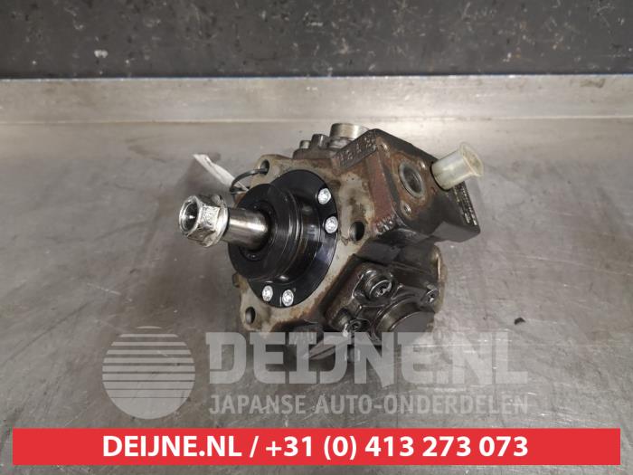 Hyundai H300 Mechanical fuel pump O423971