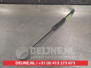Hyundai I30 Gasdämpfer links hinten O424741 foto 2
