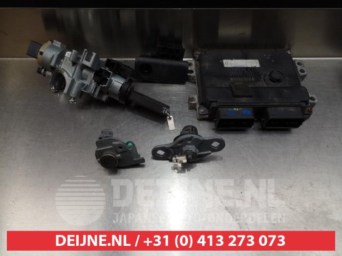 Gebruikte Computer Motormanagement Mazda MX-5 (NC) 1.8i 16V Prijs € 150,00 Margeregeling aangeboden door V.Deijne Jap.Auto-onderdelen BV