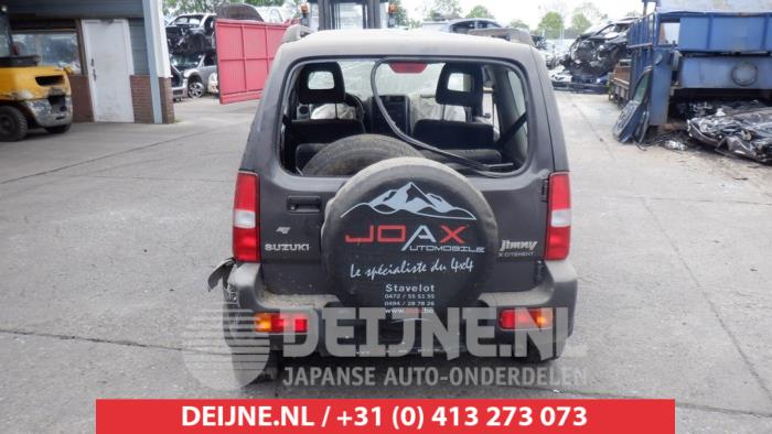 Suzuki Jimny Achterlicht rechts O425199