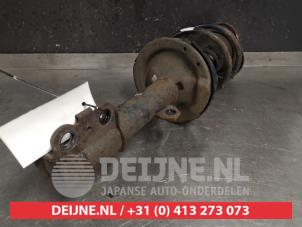 Toyota Corolla Verso Stoßdämpferstrebe links vorne O425244 foto 2